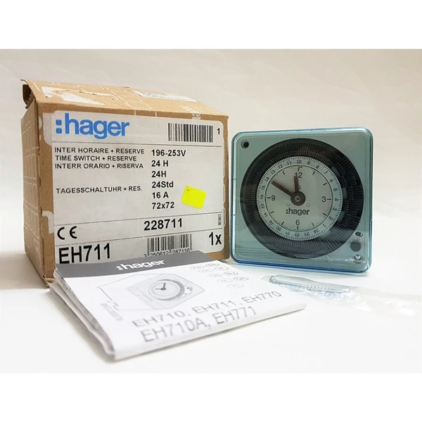 Hager Timer Switch Analogue 72X72 24H + reserve EH711